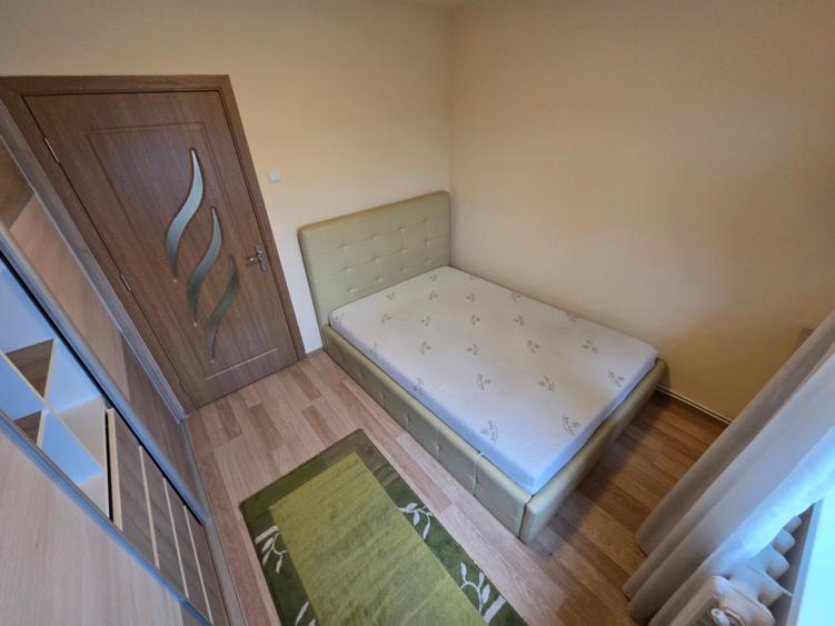 Apartament cu 4 camere decomandat în Mănăștur