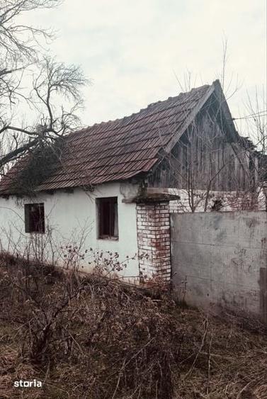 Casă cu 4 camere cu Teren 1400 Mp în Răpsig