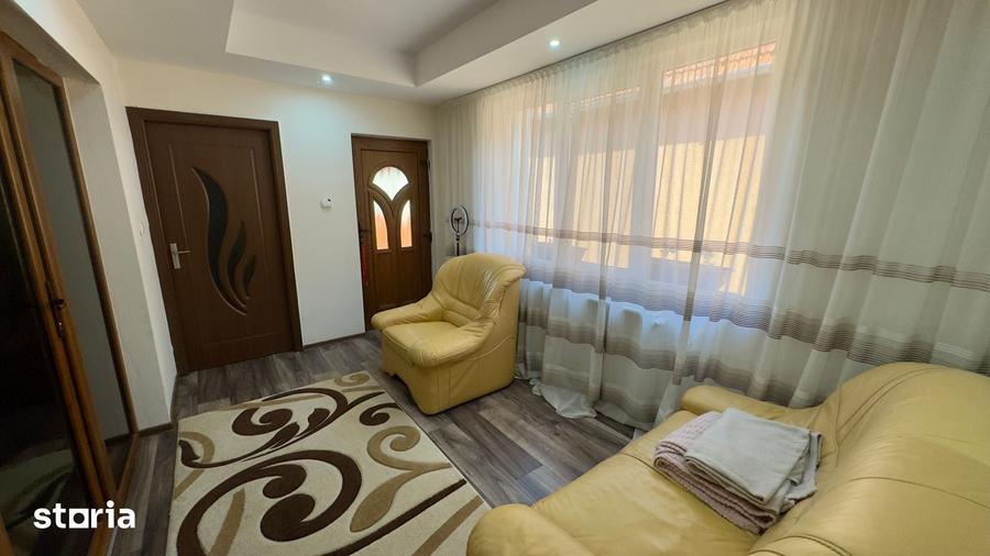 Casă cu 3 camere cu Teren 800 Mp în Micești