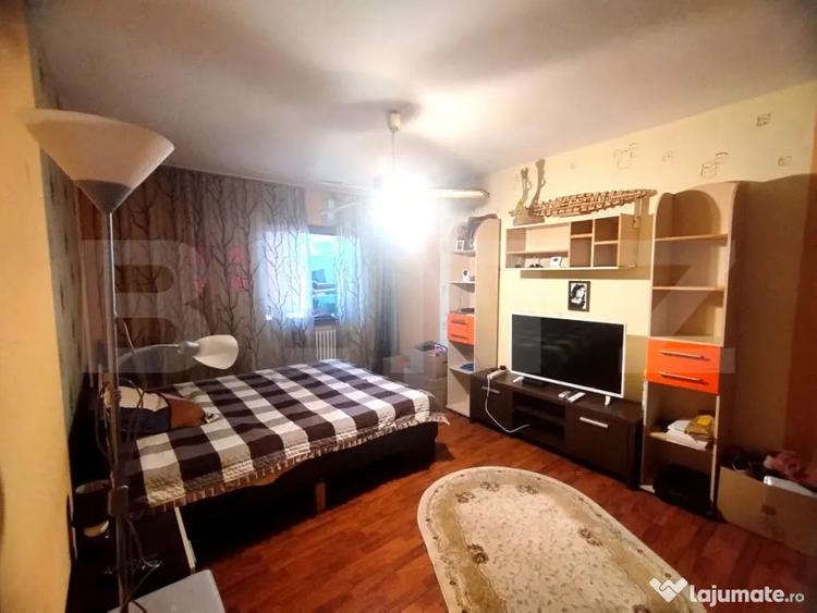 Apartament cu 3 camere decomandat în Ultracentral