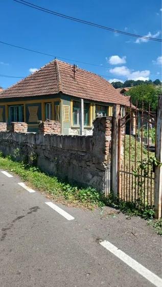 Casă cu 2 camere în Rapolțel