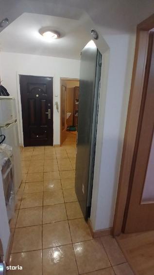 Ap 2 cam decomandat spatios Zona Girocului Plavat aproape de Lidl - 4