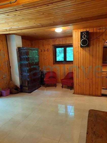 Casă individuală cu 4 camere cu Canalizare în Finiș