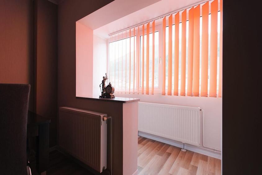 Apartament cu 2 camere decomandat, mobilat în Răcădău