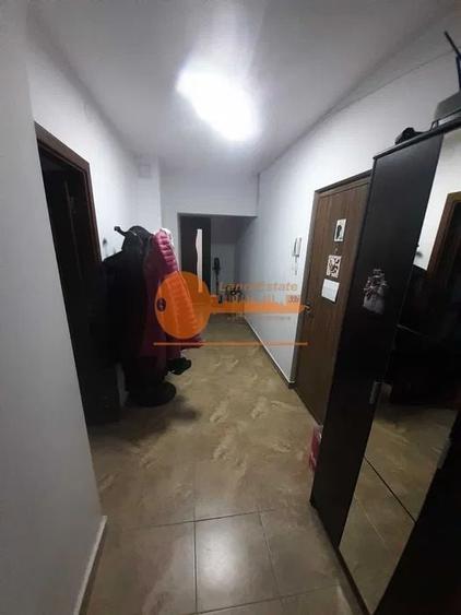 Apartament cu 2 camere decomandat în Obor