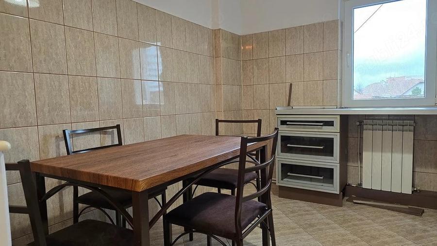Apartament cu 2 camere decomandat în Decebal