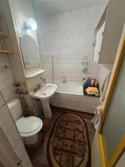 Apartament cu 3 camere decomandat în Ultracentral