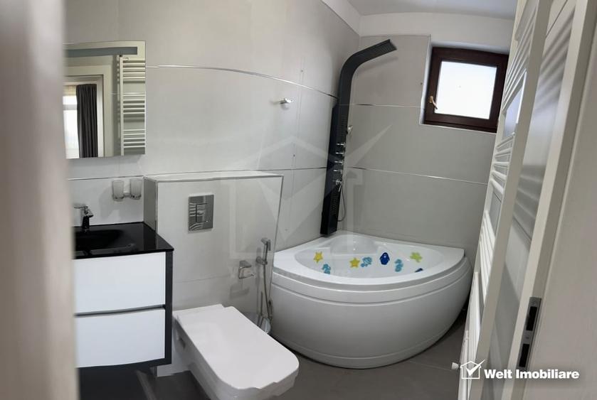 Duplex cu 4 camere cu Canalizare în Bună Ziua
