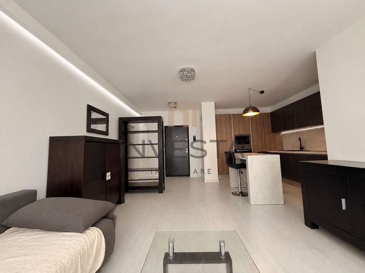 Apartament cu 2 camere semidecomandat, mobilat în Plopilor