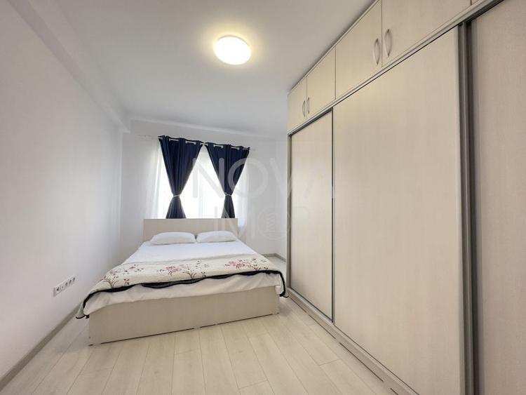 Apartament cu 3 camere semidecomandat, mobilat în Turnișor