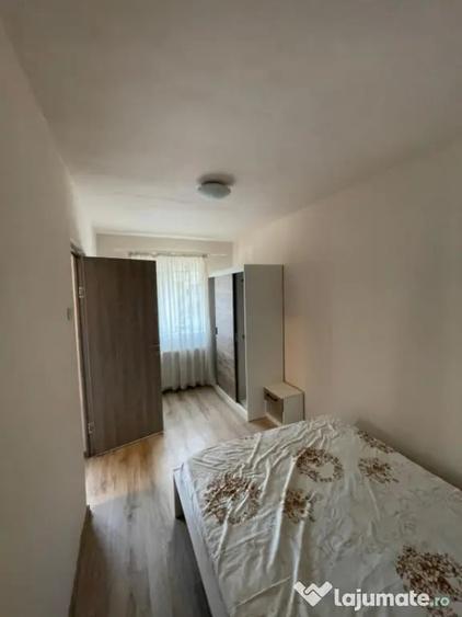 Garsonieră în Săsar