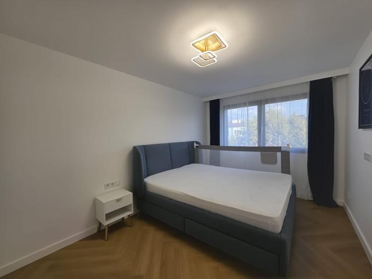 Apartament cu 2 camere semidecomandat, mobilat în Săsar