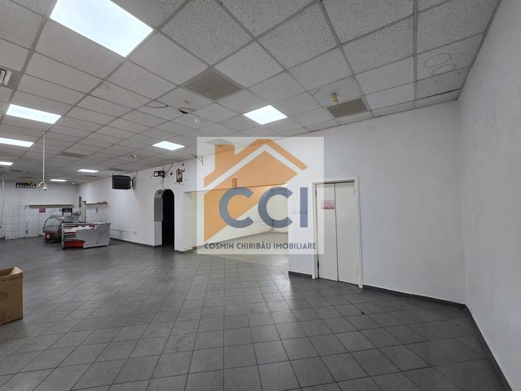 Spațiu comercial, de 230 mp, în Cornișa