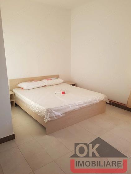 Apartament cu 6 camere decomandat în Central