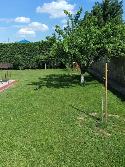 Casă cu 4 camere în Șerbeștii Vechi