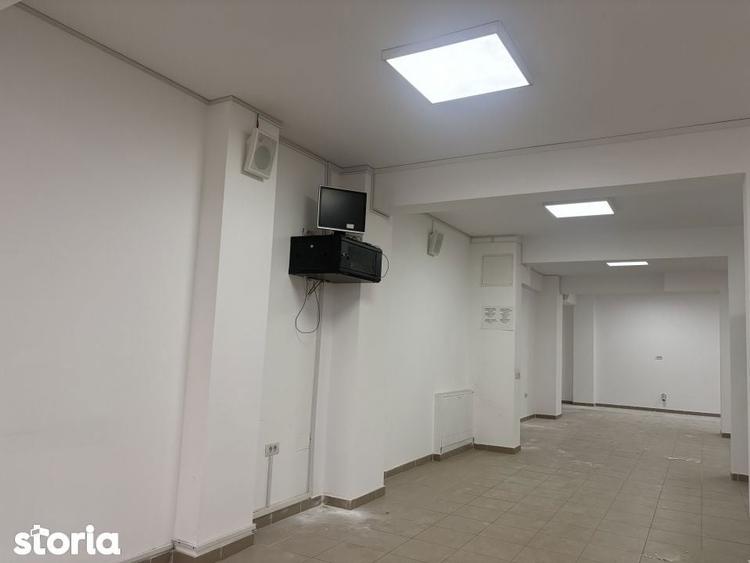 Spațiu comercial, de 215 mp, în Chiajna