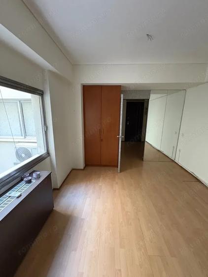 Spațiu comercial, de 40 mp, în Eroii Revoluției