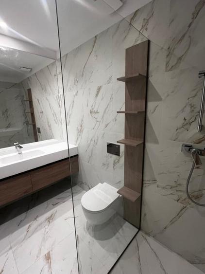 Apartament cu 3 camere semidecomandat, mobilat în Panduri