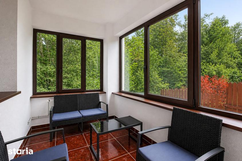 Casă cu 6 camere cu Teren 330 Mp în Opler