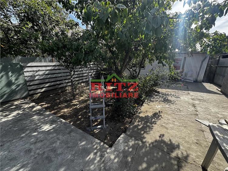 Casă cu 5 camere cu Teren 628 Mp în Orașul de Jos
