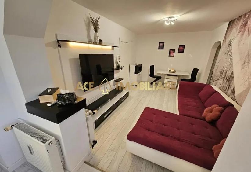 Apartament cu 3 camere semidecomandat, mobilat în Titan