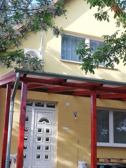 Casă cu 2 camere în Central