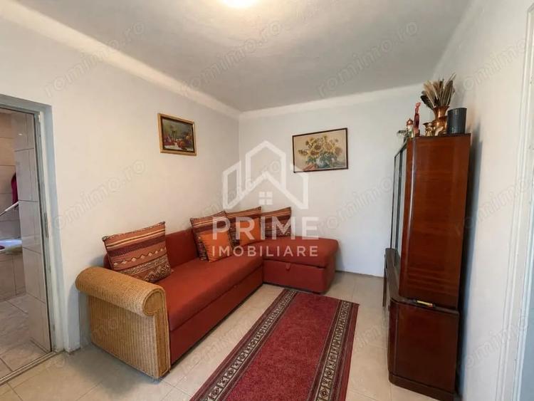 Casă cu Teren 886 Mp în Central