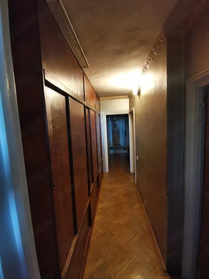 Apartament cu 4 camere decomandat în Morarilor