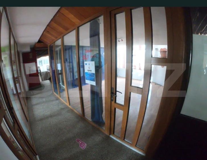 Spațiu comercial, de 32 mp, în Ultracentral