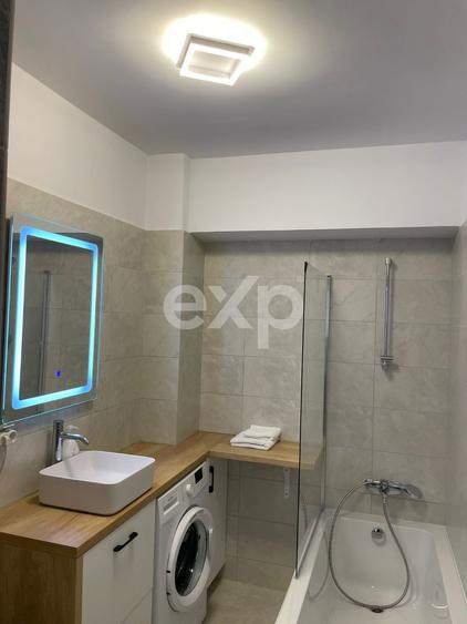 Apartament cu 2 camere semidecomandat în Tudor Vladimirescu
