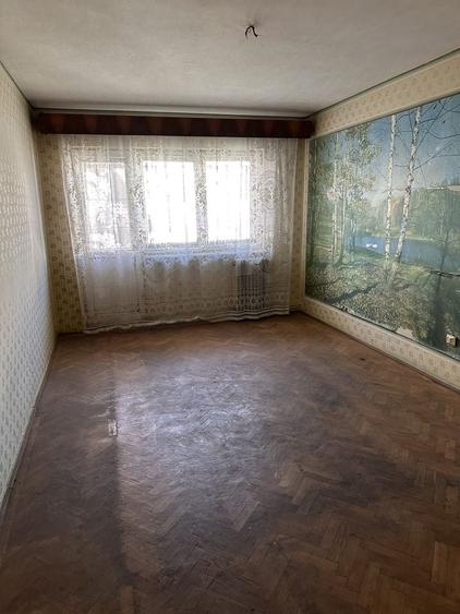 Apartament cu 2 camere semidecomandat în Zamfirescu