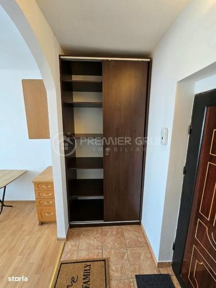 Garsonieră în Podu Roș
