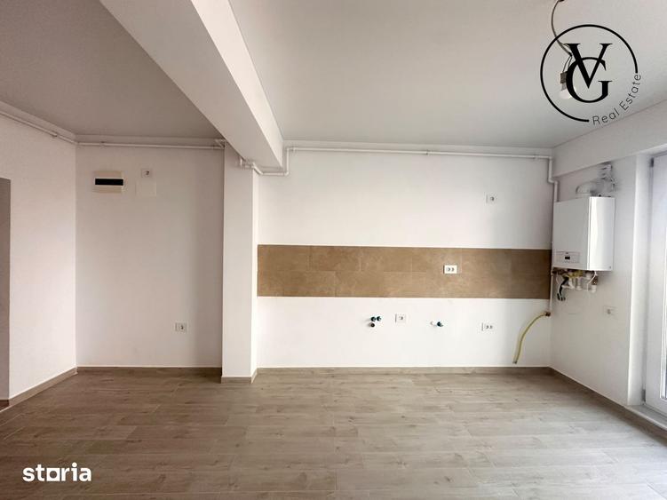 Apartament cu 3 camere semidecomandat în Nord