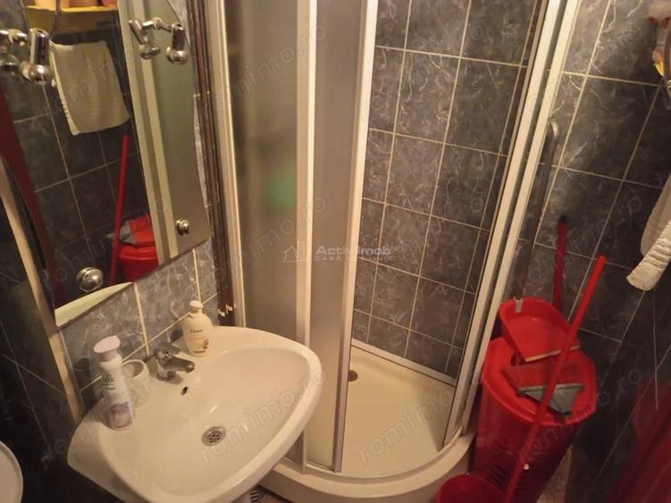 Apartament cu 2 camere nedecomandat, mobilat în Ultracentral
