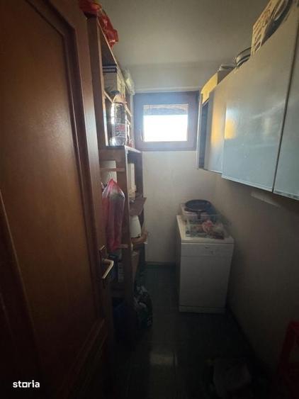 Casă cu 4 camere în Valea Neagră