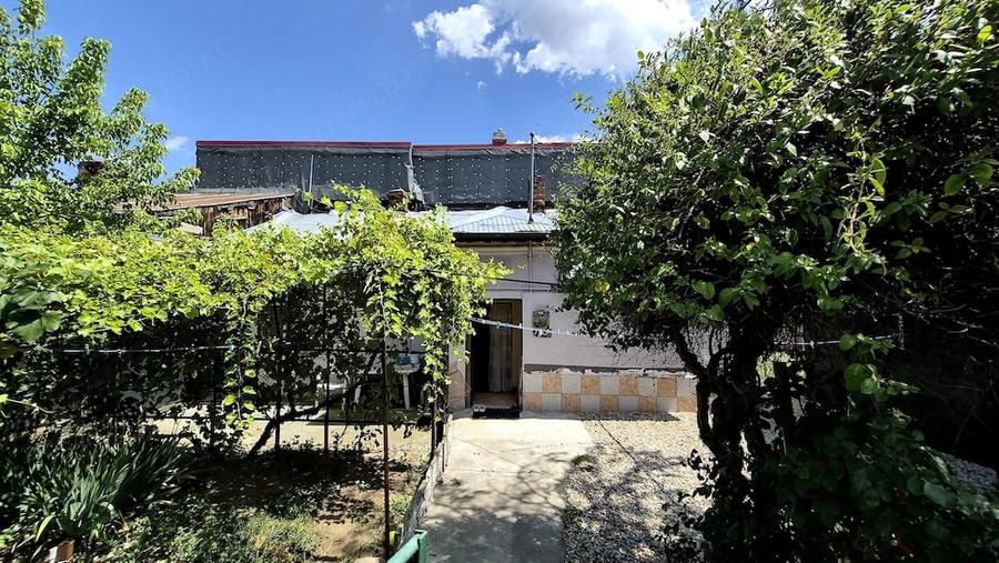 Teren de 193.3 mp, în Chitila