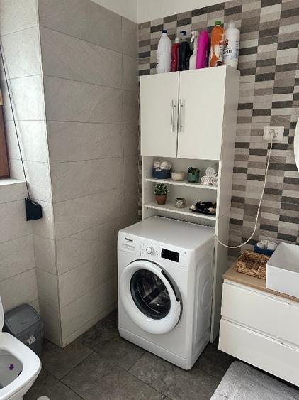 Duplex cu 3 camere cu Canalizare în Central