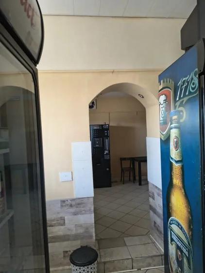 Spațiu comercial, de 64 mp, în Coșoveni