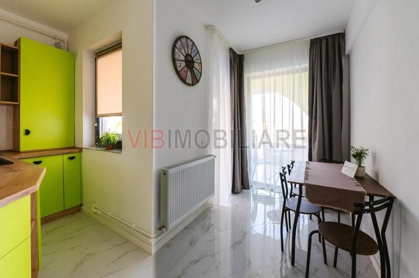 Apartament cu 2 camere decomandat, mobilat în Central