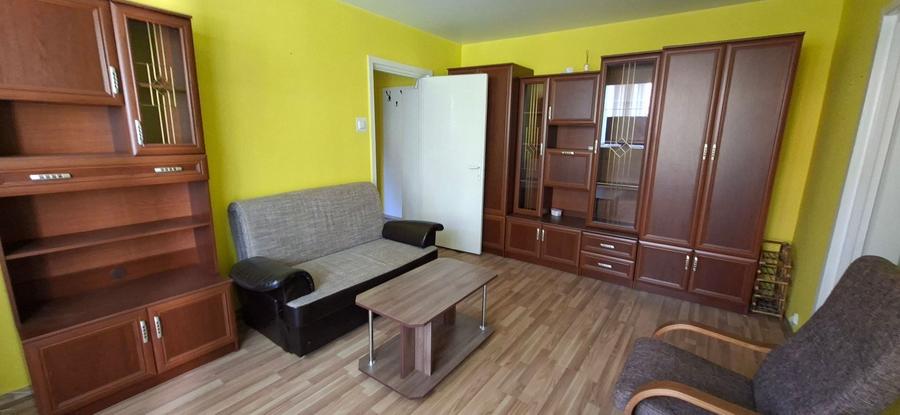 Apartament cu 2 camere semidecomandat, mobilat în Medicină