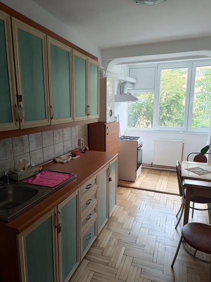Apartament 2 camere, de vânzare,  Grigorescu , strada Vlahuță, etaj 2 din 9 - 1