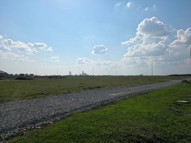 Teren Construcții intravilan de 740 mp, în Săcălaz