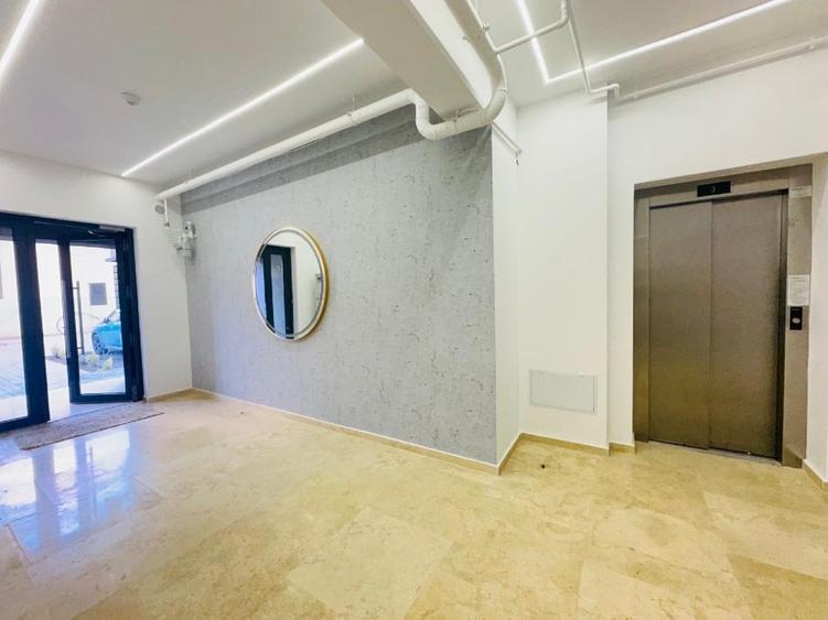 Apartament cu 2 camere decomandat, mobilat în Central