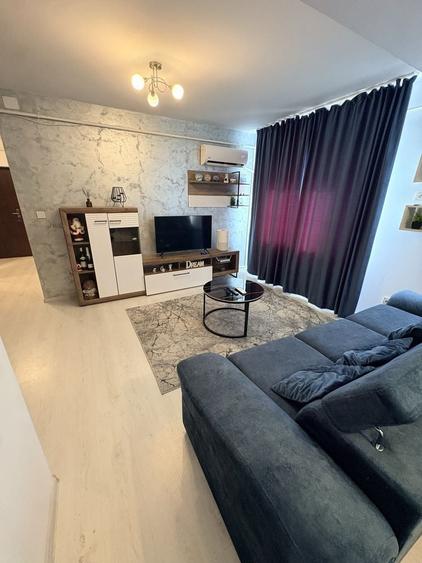 Apartament cu 2 camere decomandat în Eremia