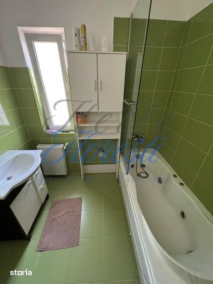 Apartament cu 3 camere semidecomandat în Florești — fotografia 2