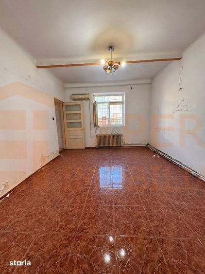 Apartament cu 4 camere în Central