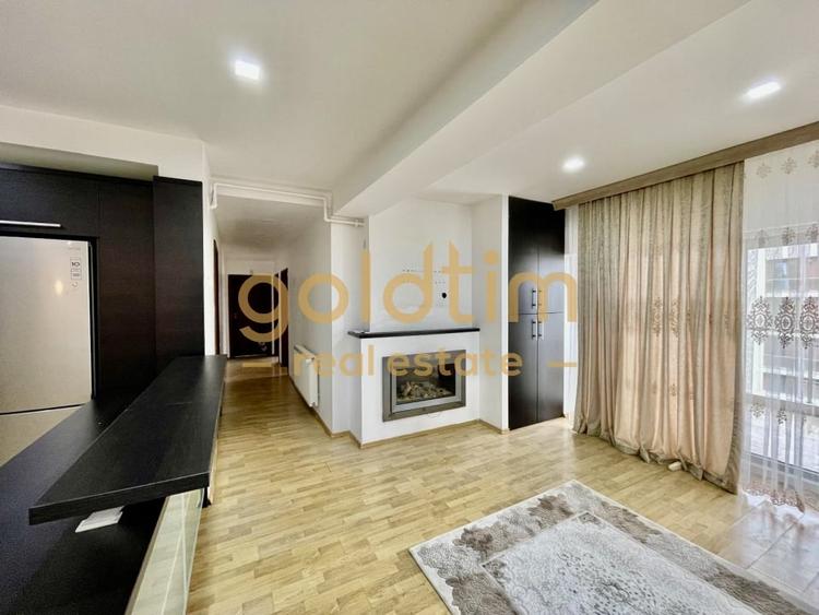 Apartament cu 4 camere semidecomandat, mobilat în Pipera