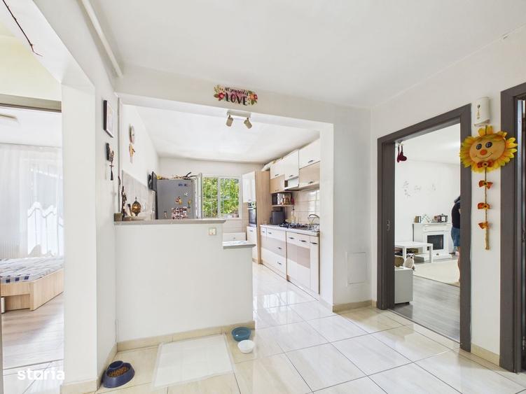 Apartament 4 camere decomandat | Parter | Metrou la 7 minute | - 12