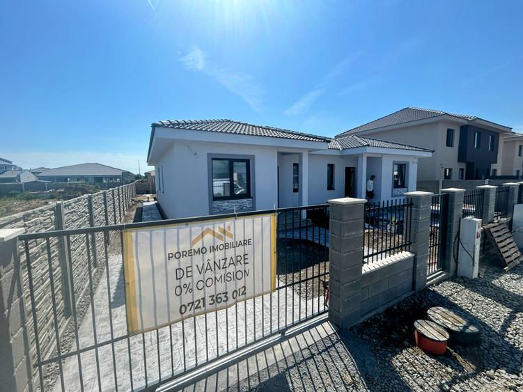 Duplex cu 3 camere cu Canalizare în Moșnița Nouă