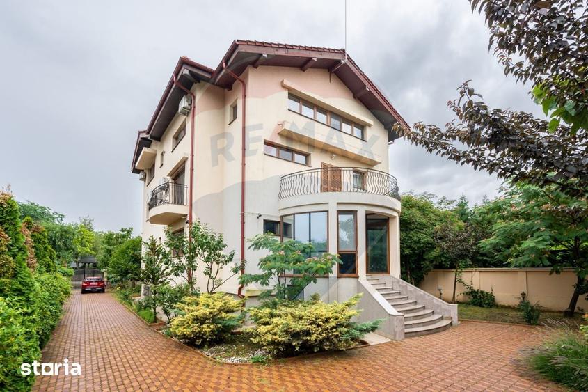 Casă cu Teren 1000 Mp în Dămăroaia